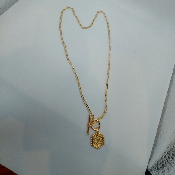 Beautiful Rosetone Paperclip Necklace w/Initial Pendant, Toggle front, VGC. - Picture 2 of 11